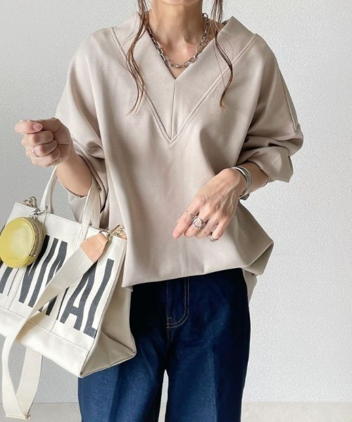 a lot of love（ア ロット オブ ラブ）の「ゆったりシルエットカットソー（Tシャツ/カットソー・レディース・ブラック/ライトグレー・FREE）」の2枚目の写真