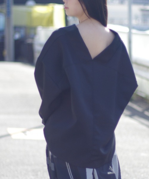 a lot of love（ア ロット オブ ラブ）の「ゆったりシルエットカットソー（Tシャツ/カットソー・レディース・ブラック/ライトグレー・FREE）」の5枚目の写真