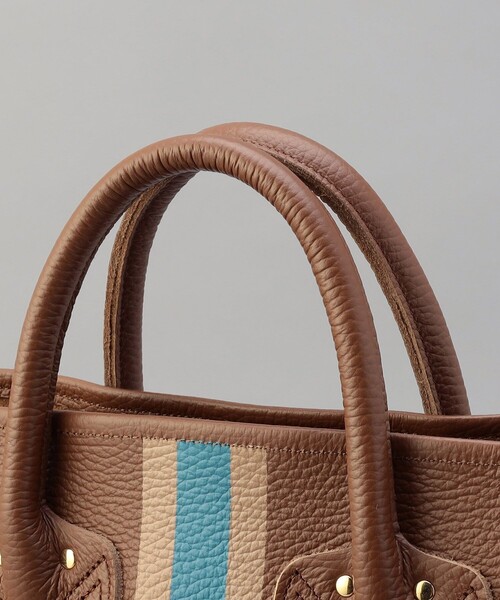ヤングアンドオルセン レザーバッグM M YOUNG ヤングアンドオルセン ⁄ STORE TOTE ヤングアンドオルセン レザーバッグM M YOUNG ヤングアンドオルセン ⁄ STORE TOTE