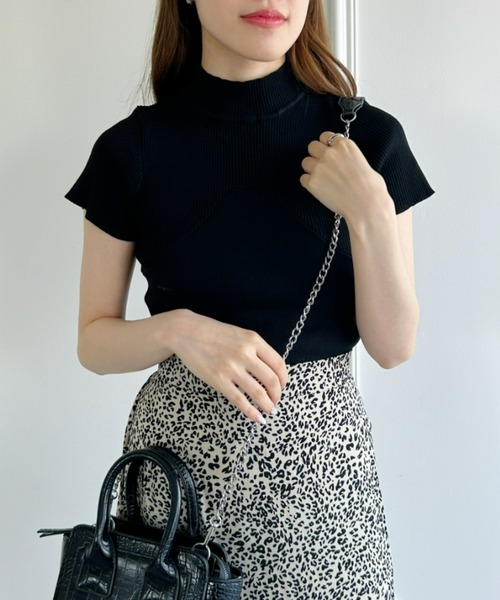 Loueme(ルエム)の「コルセットデザインプチハイネックトップス(Tシャツ/カットソー・レディース・ホワイト/ブラック/アイボリー・FREE)」の8枚目の写真