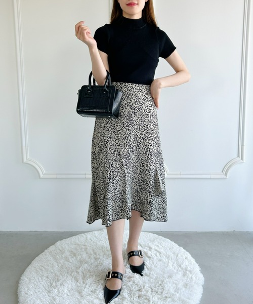 Loueme(ルエム)の「コルセットデザインプチハイネックトップス(Tシャツ/カットソー・レディース・ホワイト/ブラック/アイボリー・FREE)」の10枚目の写真