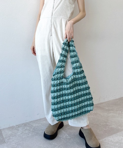 FOREVER 21（フォーエバー トゥエンティーワン）の「ポップコーントートバッグ（トートバッグ・レディース・スカイブルー/ゴールド/グリーン系その他/ピンク系その他・FREE）」の2枚目の写真