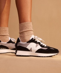 NEW BALANCE（ニューバランス）の「327（スニーカー・メンズ）」