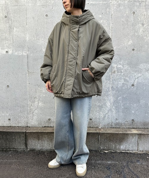 select MOCA（セレクトモカ）の「ボリュームシルエット中綿ジャケット（ダウンジャケット/コート・レディース・ライトカーキ/アイボリー/ブラック・FREE/LARGE）」の7枚目の写真