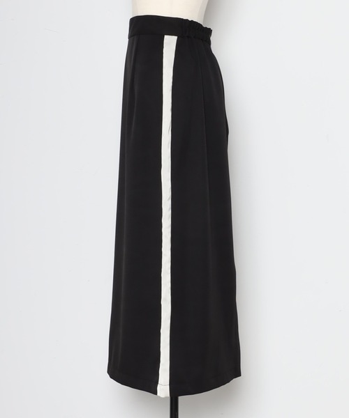 Bonjour Sagan(ボンジュールサガン)の「サイドラインスカート(スカート・レディース・ブラック・FREE)」の11枚目の写真