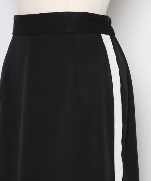 Bonjour Sagan(ボンジュールサガン)の「サイドラインスカート(スカート・レディース・ブラック・FREE)」の13枚目の写真