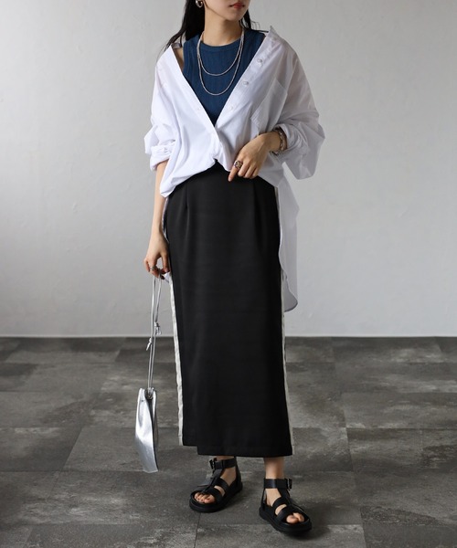 Bonjour Sagan(ボンジュールサガン)の「サイドラインスカート(スカート・レディース・ブラック・FREE)」の2枚目の写真