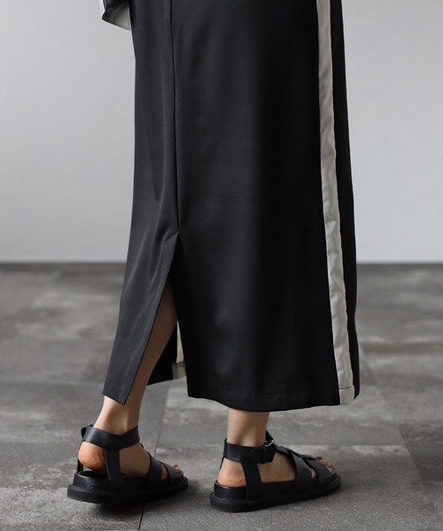 Bonjour Sagan(ボンジュールサガン)の「サイドラインスカート(スカート・レディース・ブラック・FREE)」の9枚目の写真