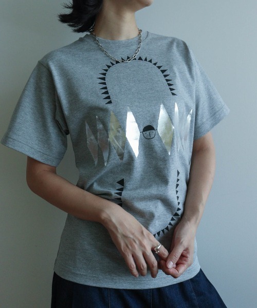 CASA PICONE(カーサピッコーネ)の「Tシャツ ピッコーネ ヴィンテージプリント(Tシャツ/カットソー・レディース・グレー/ホワイト/ブラック・S/M)」の5枚目の写真