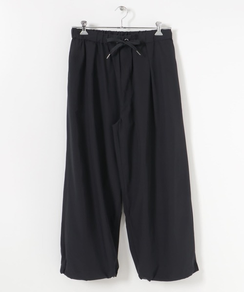 URBAN RESEARCH(アーバンリサーチ)の「URBAN RESEARCH iD ナイロンストレッチイージーオーバーパンツ(その他パンツ・メンズ・チャコールグレー/ブラック/ネイビー・MEDIUM/LARGE)」の21枚目の写真