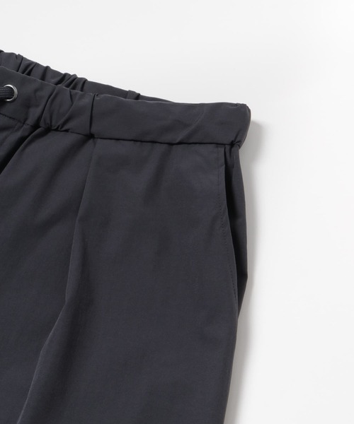 URBAN RESEARCH(アーバンリサーチ)の「URBAN RESEARCH iD ナイロンストレッチイージーオーバーパンツ(その他パンツ・メンズ・チャコールグレー/ブラック/ネイビー・MEDIUM/LARGE)」の12枚目の写真