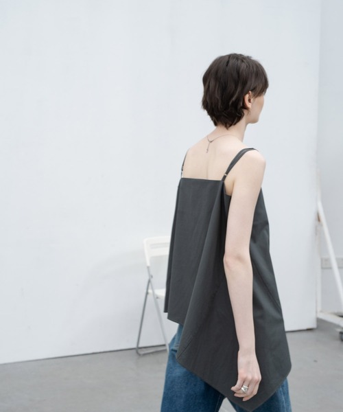 EKCOOKIES（イーケークッキーズ）の「【 EKCOOKIES 】アシンメトリーフリルキャミビスチェ（キャミソール・レディース・カーキ・M）」の14枚目の写真