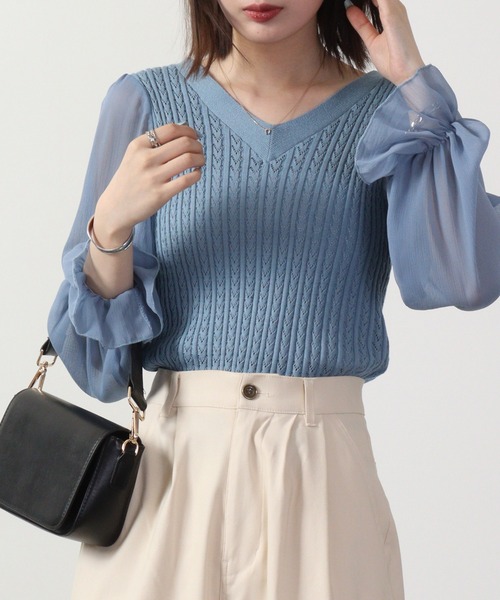 &soiree(アンドソワレ)の「&soiree ケーブルニットシフォンコンビトップス 長袖(ニット/セーター・レディース・ブラック/ホワイト/ブルー・F)」の19枚目の写真