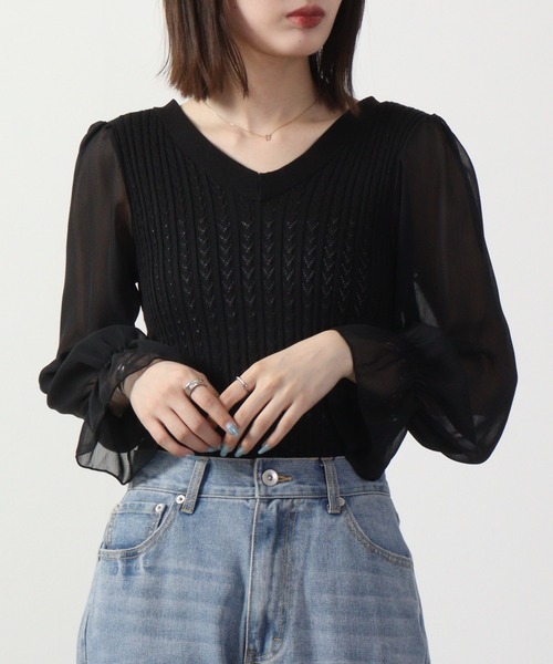 &soiree(アンドソワレ)の「&soiree ケーブルニットシフォンコンビトップス 長袖(ニット/セーター・レディース・ブラック/ホワイト/ブルー・F)」の6枚目の写真