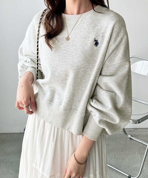 U.S. POLO ASSN.（ユーエスポロアッスン）の「GeeRA別注【U.S. POLO ASSN.】ワンポイント刺繍袖ボリュームショート裏起毛スウェット（スウェット・レディース・ブラック/オートミール/杢グレー/ベージュ・LARGE/MEDIUM/SMALL）」の13枚目の写真