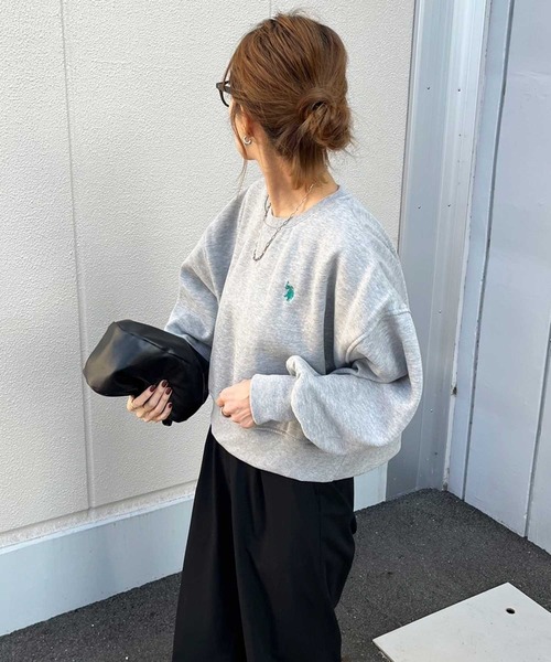U.S. POLO ASSN.（ユーエスポロアッスン）の「GeeRA別注【U.S. POLO ASSN.】ワンポイント刺繍袖ボリュームショート裏起毛スウェット（スウェット・レディース・ブラック/オートミール/杢グレー/ベージュ・LARGE/MEDIUM/SMALL）」の7枚目の写真
