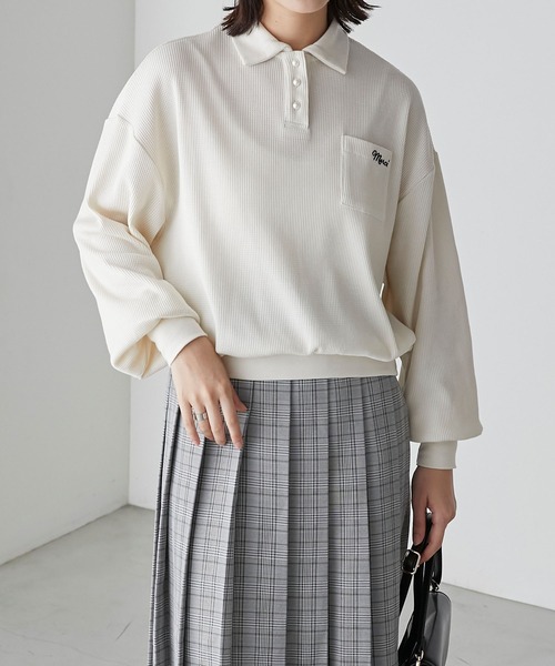 BONLECILL（ボンルシール）の「パールボタン配色フレンチ刺繍ワッフルポロシャツ（ポロシャツ・レディース・ブルー/アイボリー/ブラック/レッド・FREE）」の5枚目の写真