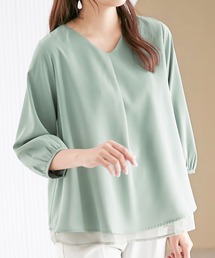 シフォンレイヤードタックブラウス