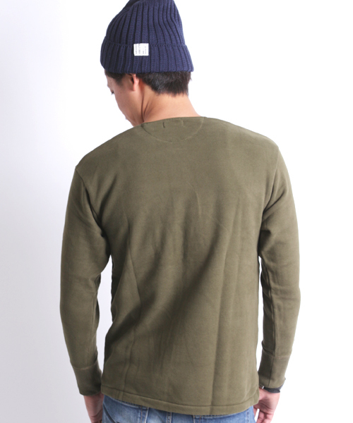 Denime(ドゥニーム)の「MILITARY HENLY NECK CUTSEW/ミリタリーヘンリーネックカットソー(Tシャツ/カットソー・メンズ・ネイビー/オフホワイト/オリーブ・MEDIUM/SMALL/LARGE)」の5枚目の写真