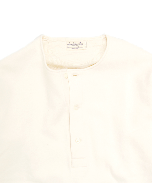 Denime(ドゥニーム)の「MILITARY HENLY NECK CUTSEW/ミリタリーヘンリーネックカットソー(Tシャツ/カットソー・メンズ・ネイビー/オフホワイト/オリーブ・MEDIUM/SMALL/LARGE)」の11枚目の写真
