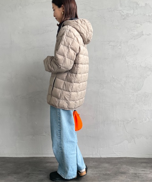 Manhattan Portage（マンハッタンポーテージ）の「【WEB限定】[MANHATTAN PORTAGE/マンハッタンポーテージ] バラクラバ付き ライトダウンジャケット（ダウンジャケット/コート・レディース・ブラック/グレイッシュベージュ・M/L/XL）」の6枚目の写真