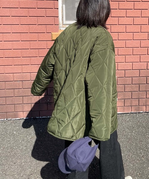 Chillfar（チルファー）の「ダッフルキルティングコート（ダウンジャケット/コート・レディース・ベージュ/ネイビー/ブラウン/アイボリー/カーキ・FREE）」の18枚目の写真