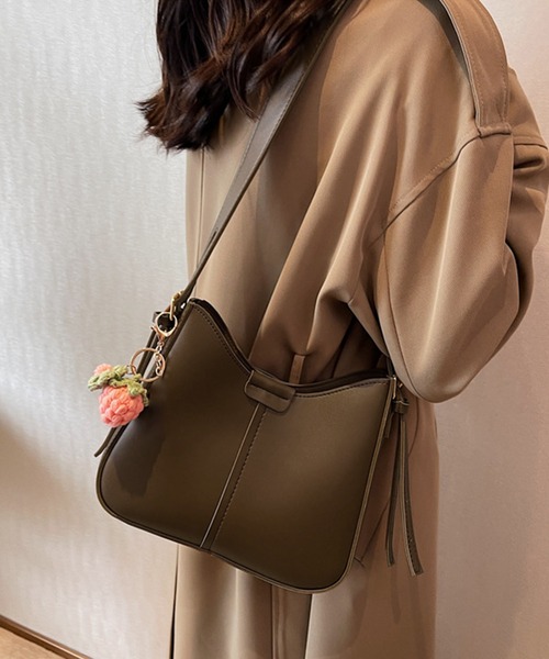 Amulet（アミュレット）の「フェイクレザーショルダーバッグ（ショルダーバッグ・レディース・ブラック/ホワイト/ブラウン・FREE）」の3枚目の写真