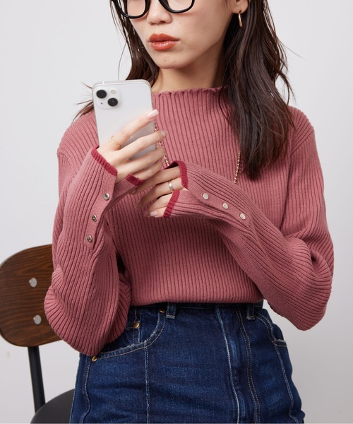 Chez toi（シェトワ）の「配色ライン袖口ボタンメローニットプルオーバー（ニット/セーター・レディース・ピンク/ブラック/ブルー/オフホワイト/グレー/アイボリー・FREE）」の6枚目の写真