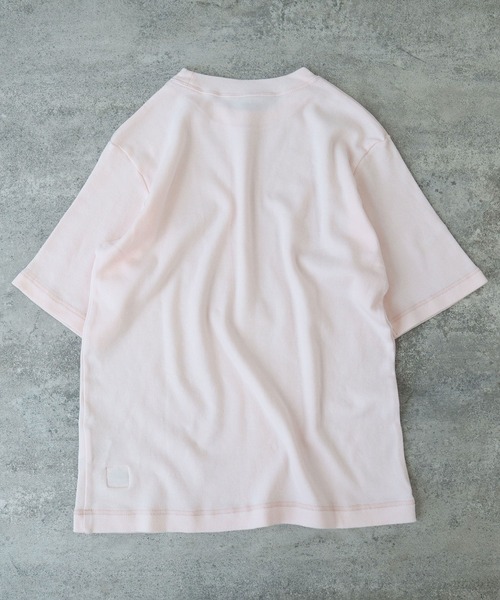 bulle de savon(ビュルデサボン)の「△ピマハイゲージスムース ふわふわTシャツ(Tシャツ/カットソー・レディース・イエロー/ホワイト/ピンク/ネイビー・FREE)」の8枚目の写真