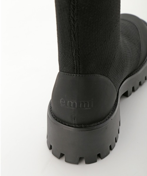 emmi（エミ）の「【emmi atelier】ecoロングニットブーツ（ブーツ・レディース・シルバー/ブラック・25cm/24cm/23cm）」の14枚目の写真