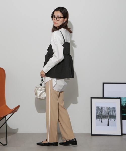 NANO universe（ナノユニバース）の「前後2wayキャミソールビスチェ（キャミソール・レディース・ブラック/アイボリー/カーキブラウン・FREE）」の10枚目の写真