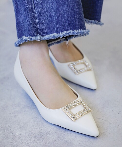 quaranciel(カランシエル)の「quaranciel: ビジュー モチーフ ポインテッド パンプス(パンプス・レディース・ブルー/ブラック/オフホワイト・35/25/40/30/45)」の15枚目の写真
