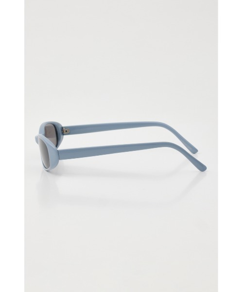 LAGUA GEM(ラグアジェム)の「CURVE SHAPE アイウェア(サングラス・レディース・ライトブルー/ライトイエロー/ブラウン・FREE)」の5枚目の写真