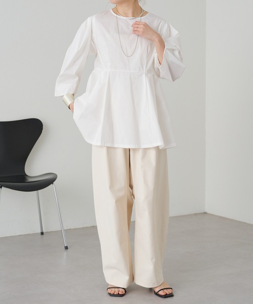 Omekashi（オメカシ）の「タックカーブパンツ（スラックス・レディース・ベージュ/ブラック/オフホワイト・38/36）」の16枚目の写真