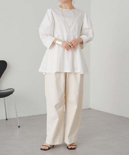 Omekashi（オメカシ）の「タックカーブパンツ（スラックス・レディース・ベージュ/ブラック/オフホワイト・38/36）」の19枚目の写真