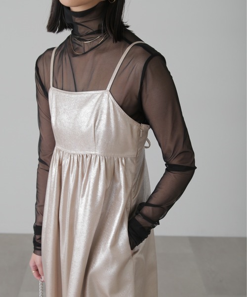 FREE'S MART（フリーズマート）の「◆バックオープンフレアマキシキャミワンピース（ワンピース・レディース・ブラック/ベージュ・SMALL/MEDIUM）」の15枚目の写真