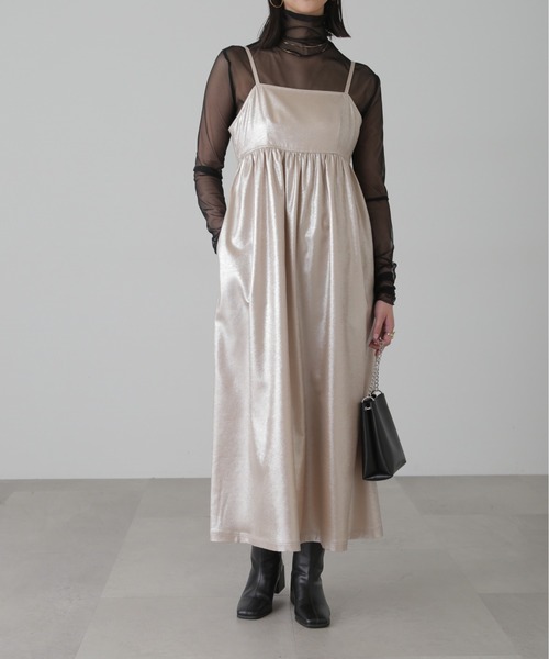 FREE'S MART（フリーズマート）の「◆バックオープンフレアマキシキャミワンピース（ワンピース・レディース・ブラック/ベージュ・SMALL/MEDIUM）」の19枚目の写真