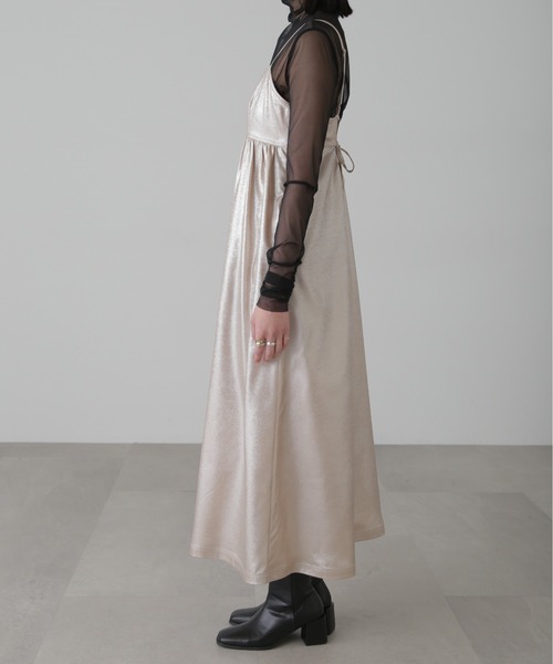 FREE'S MART（フリーズマート）の「◆バックオープンフレアマキシキャミワンピース（ワンピース・レディース・ブラック/ベージュ・SMALL/MEDIUM）」の21枚目の写真