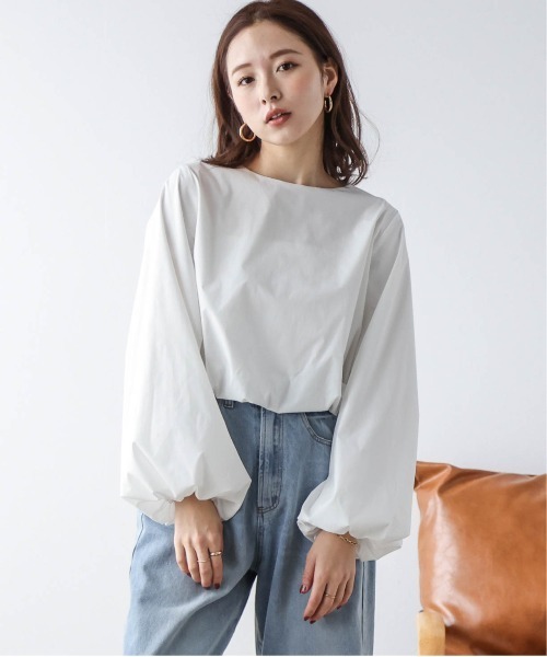 AMELY(エミリー)の「バルーン袖ブラウス(シャツ/ブラウス・レディース・ホワイト/ブラック・フリー)」の4枚目の写真