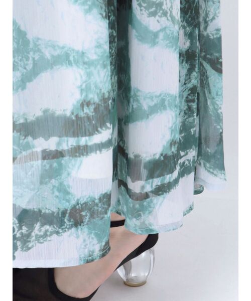 LAGUNAMOON（ラグナムーン）の「レイヤーペイントボリュームフレアスカート（スカート・レディース・グレー/ブルー・SMALL/MEDIUM）」の15枚目の写真