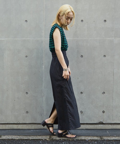 NOMINE(ノミネ)の「カットコンビ ワッシャー ワンピース(ワンピース・レディース・ブラック/レッド/ホワイト/グリーン・フリー)」の20枚目の写真