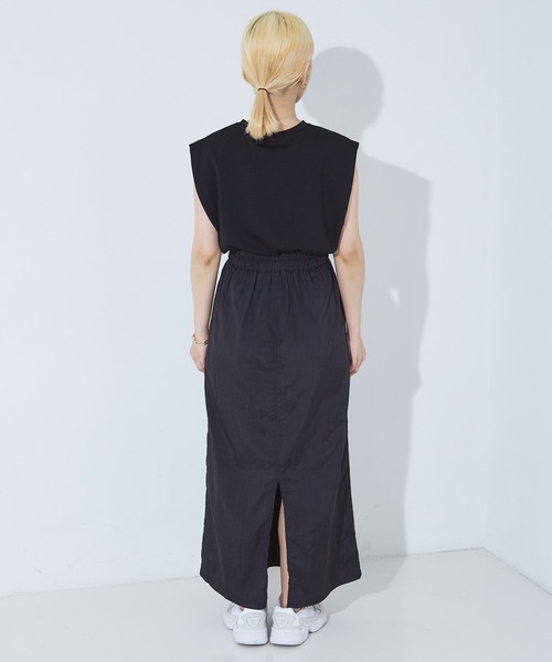 NOMINE(ノミネ)の「カットコンビ ワッシャー ワンピース(ワンピース・レディース・ブラック/レッド/ホワイト/グリーン・フリー)」の7枚目の写真