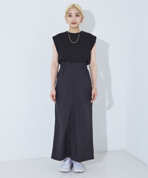 NOMINE(ノミネ)の「カットコンビ ワッシャー ワンピース(ワンピース・レディース・ブラック/レッド/ホワイト/グリーン・フリー)」の5枚目の写真