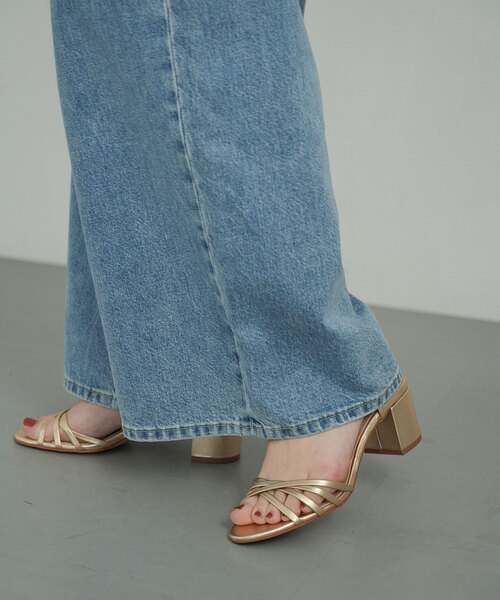 SLOBE IENA（スローブイエナ）の「SLOBE ナローヒールサンダル（サンダル・レディース・ゴールド/ブラウン・23cm/23.5cm/24cm/24.5cm）」の13枚目の写真