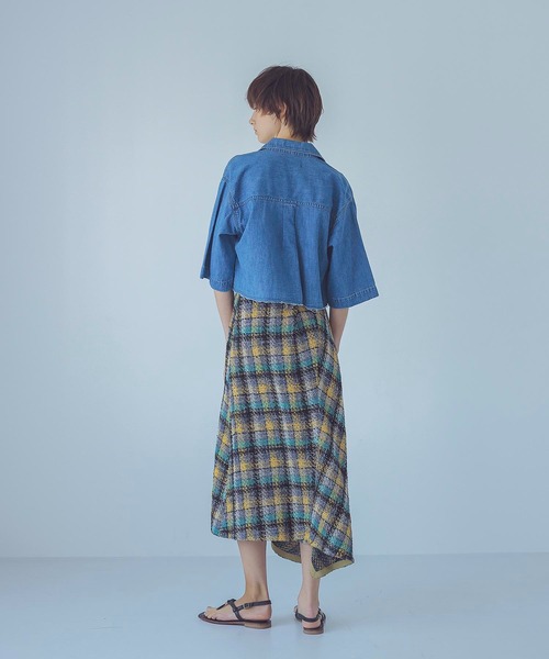 YANUK（ヤヌーク）の「YANUK / open collar denim shirt(オープンカラーデニムシャツ)（シャツ/ブラウス・レディース・ブルー・38）」の10枚目の写真