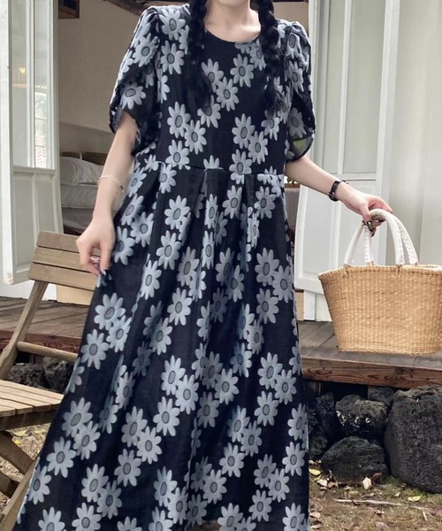 N.s(エヌドットエス)の「花柄ジャガードロングワンピース(ワンピース・レディース・ブラック/ベージュ/ホワイト・FREE)」の12枚目の写真