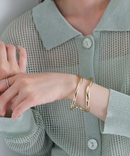 select MOCA（セレクトモカ）の「ダブルラインバングル（バングル/リストバンド・レディース・ゴールド/シルバー・FREE）」の10枚目の写真