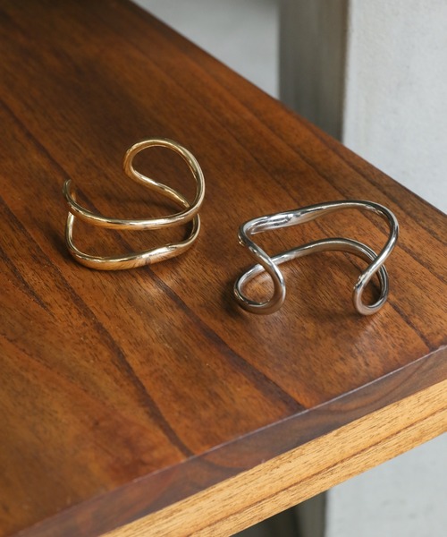 select MOCA（セレクトモカ）の「ダブルラインバングル（バングル/リストバンド・レディース・ゴールド/シルバー・FREE）」の11枚目の写真