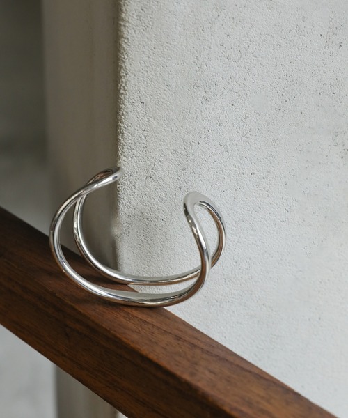 select MOCA（セレクトモカ）の「ダブルラインバングル（バングル/リストバンド・レディース・ゴールド/シルバー・FREE）」の20枚目の写真