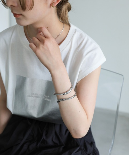 select MOCA（セレクトモカ）の「ダブルラインバングル（バングル/リストバンド・レディース・ゴールド/シルバー・FREE）」の17枚目の写真